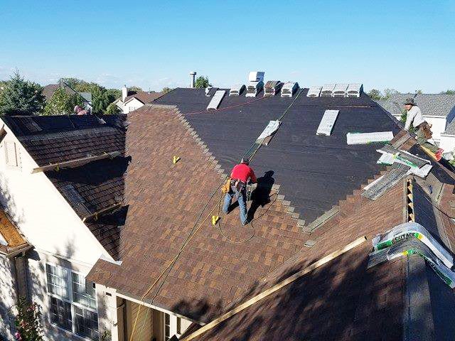 shingle roofing contractors Illinois